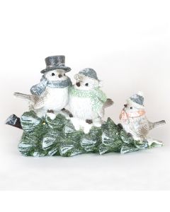 Robin Family on Xmas Tree