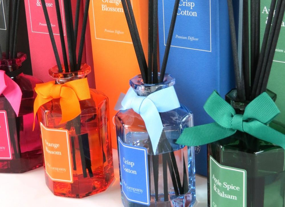 How to use a reed diffuser: Easy tips for long-lasting home fragrance